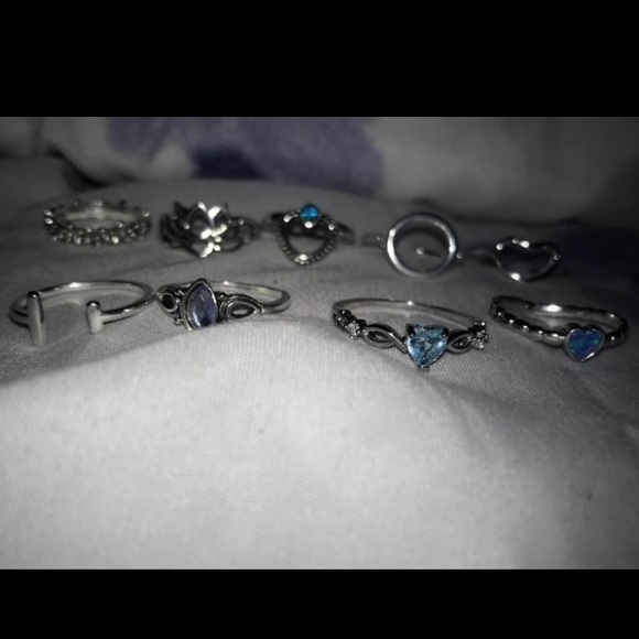 Lot of Rings - Picture 2 of 5